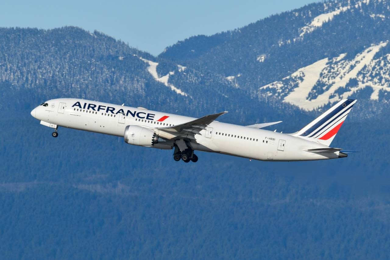 Est-ce qu'Air France est ouvert 24h 24 et 7j 7 ? ((==Gratuit-Telephono-AF!!==))